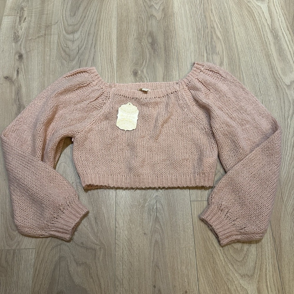NWT Alter'd State Cropped Knit Sweater Medium Blush Pink Soft Boho Preppy